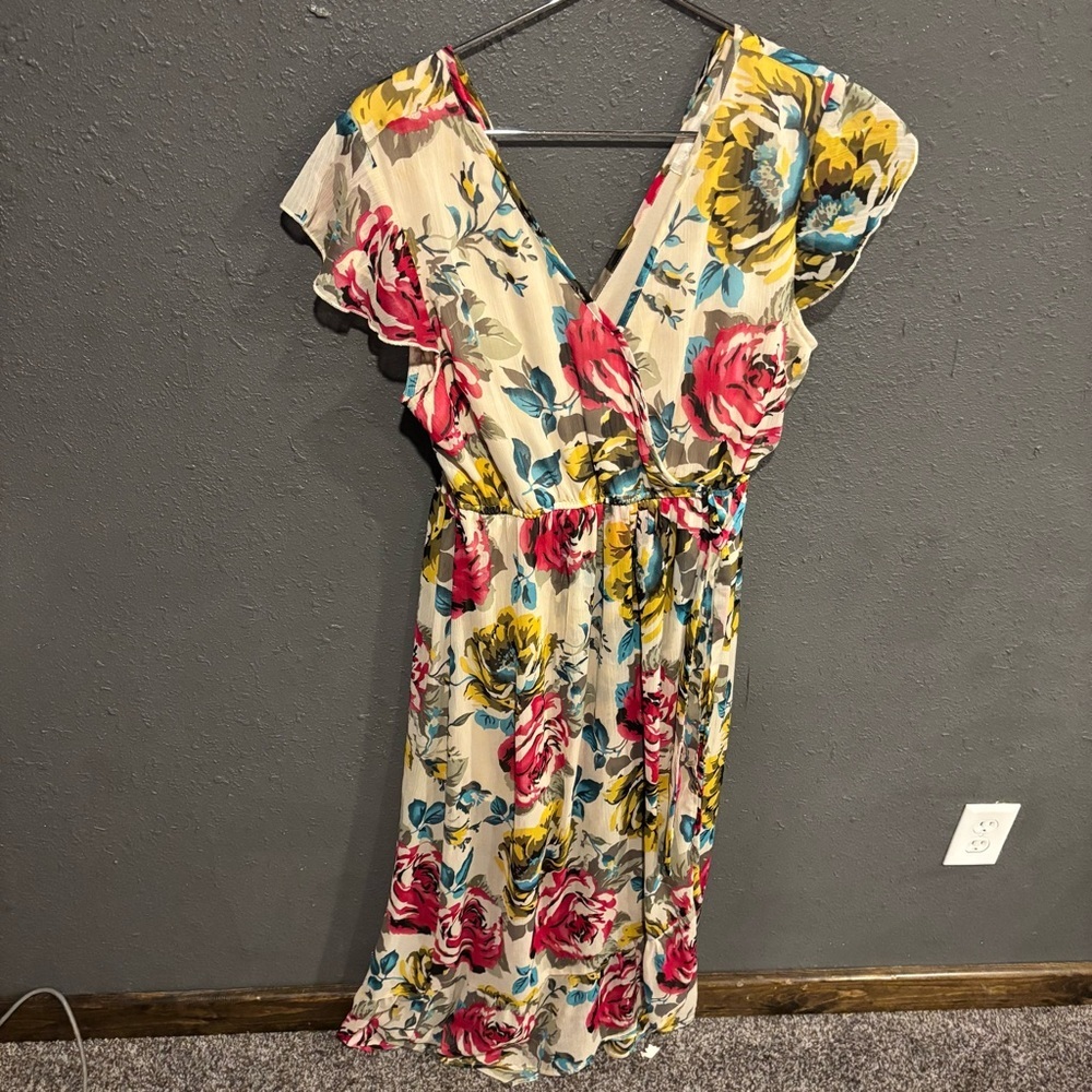 Band of Gypsies Floral V-Neck Maxi Dress